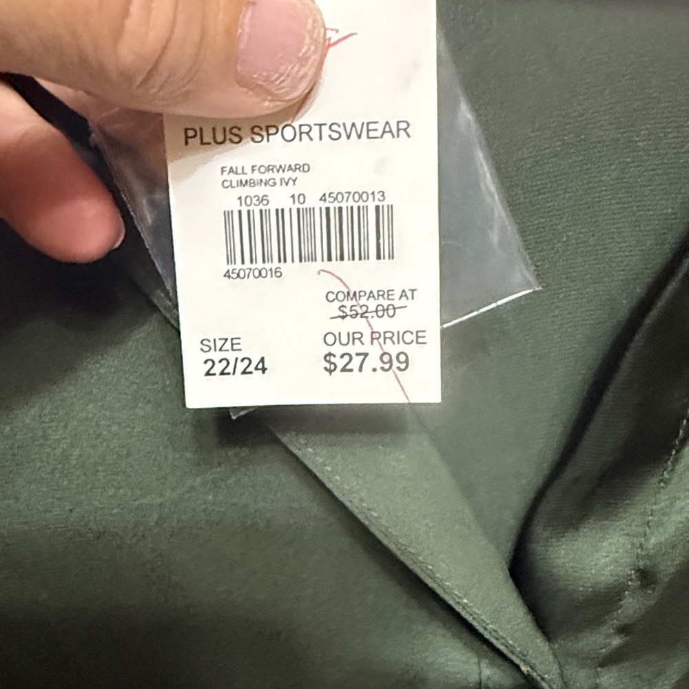NWT Plus Size 22/24 Olive Green Satin Button Front Blouse Career Top - Picture 4 of 7